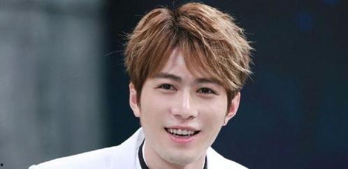 娱乐圈吃瓜男星是谁,揭秘神秘“瓜王”背后的故事 第3张 娱乐圈吃瓜男星是谁,揭秘神秘“瓜王”背后的故事 第3张