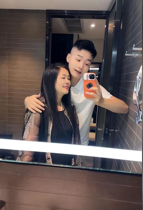 成都女房东最新爆料事件,揭露租房乱象背后的惊人真相  第3张