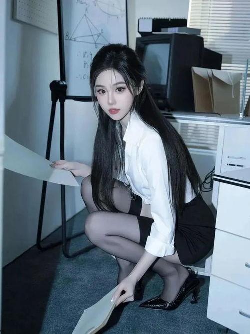 极品秘书在线观看,职场风云，爱情逆袭