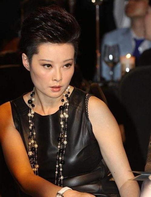 白鹿最新娱乐爆料微博,揭秘明星幕后故事  第3张