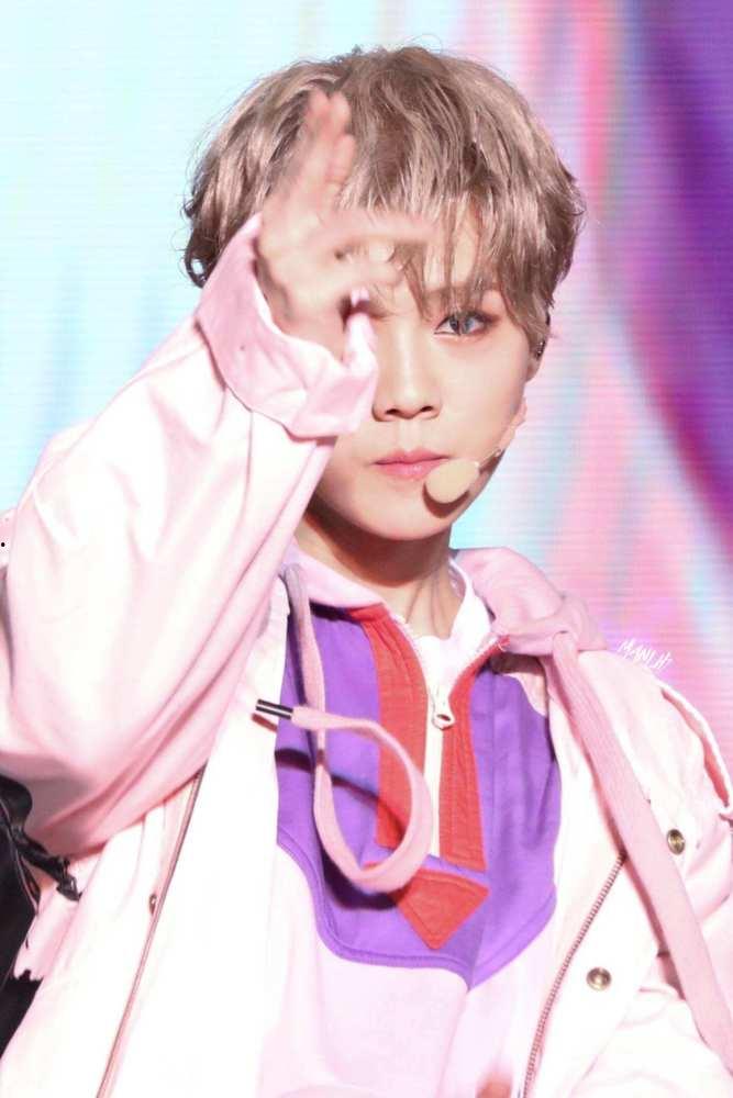 鹿晗爆料直播是真的吗视频  第2张