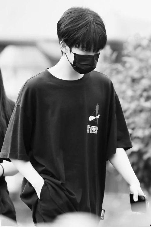 贺峻霖最新爆料,揭秘娱乐圈不为人知的幕后故事  第2张